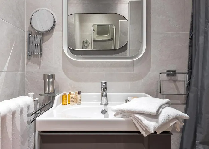 Veeve - Almond Blossom * פריז